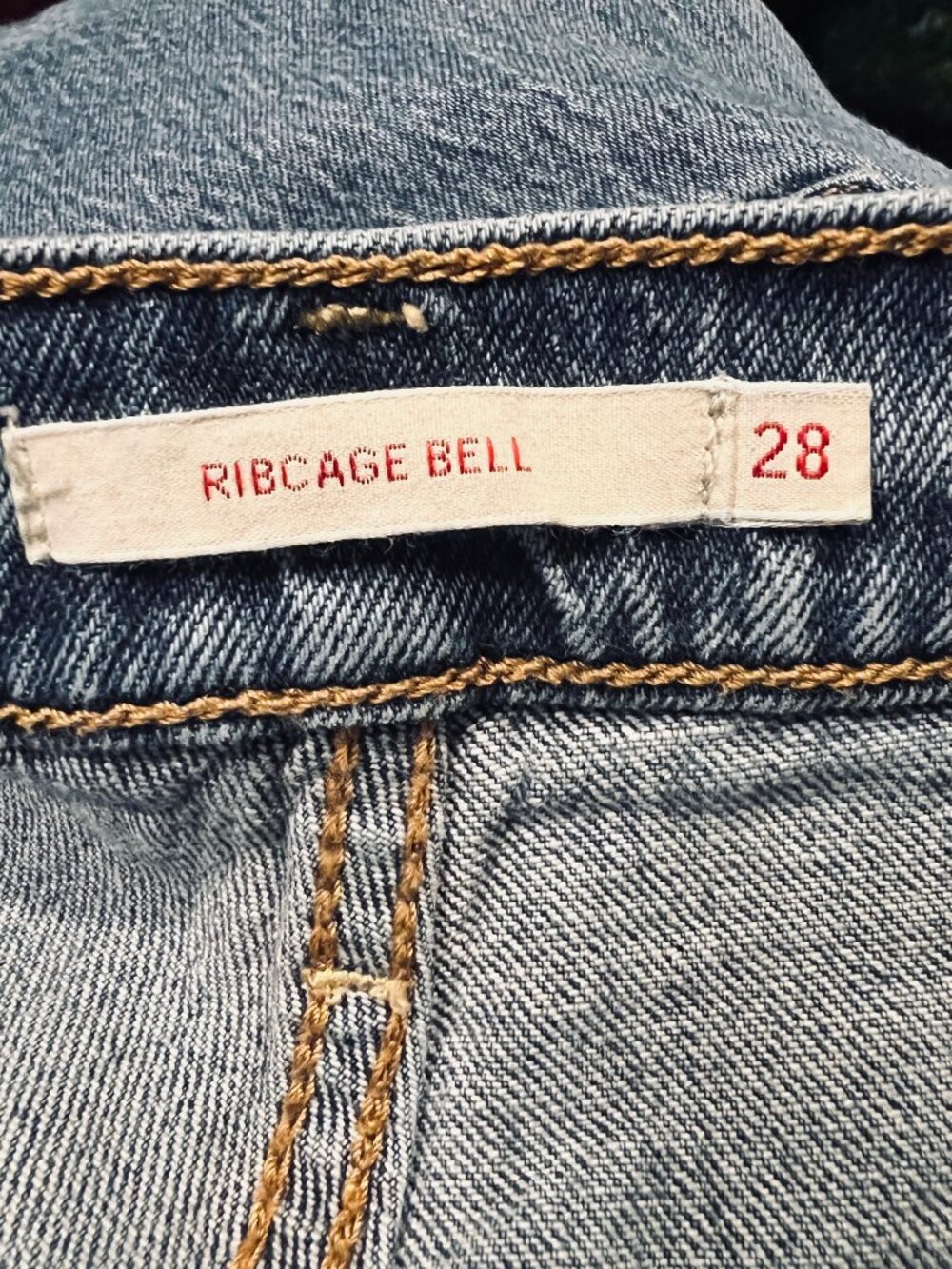 Levi's Premium San Francisco, Cal. Ribcage Bell Women's Distressed Jeans-Size 28 - Picture 13 of 13